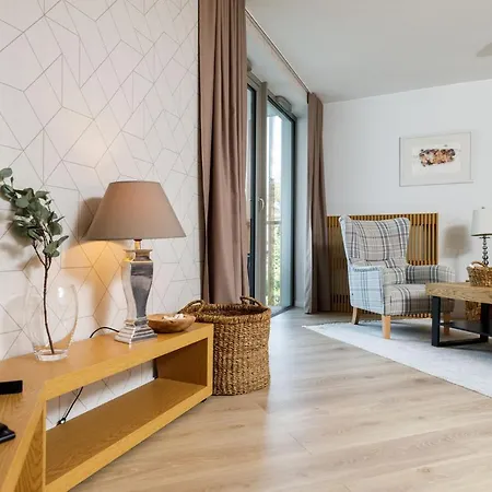 Golden Z Dostepem Do Basenow,jacuzzi,strefy Saun- Pinea Pobierowo-sannel For Rent דירה *