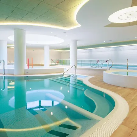 Golden Z Dostepem Do Basenow,jacuzzi,strefy Saun- Pinea Pobierowo-sannel For Rent Pobierowo