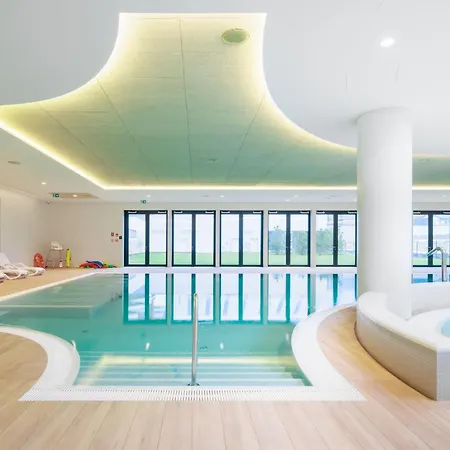 Golden Z Dostepem Do Basenow,jacuzzi,strefy Saun- Pinea Pobierowo-sannel For Rent Pobierowo